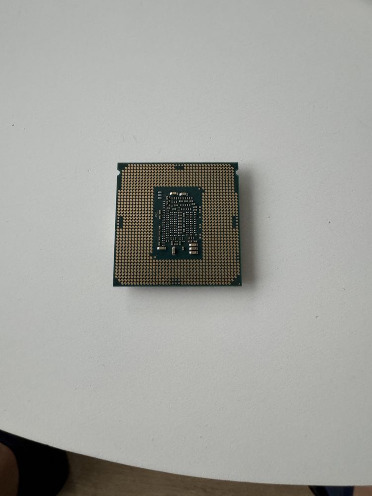 Процесор intel xeon e3-1270 v5