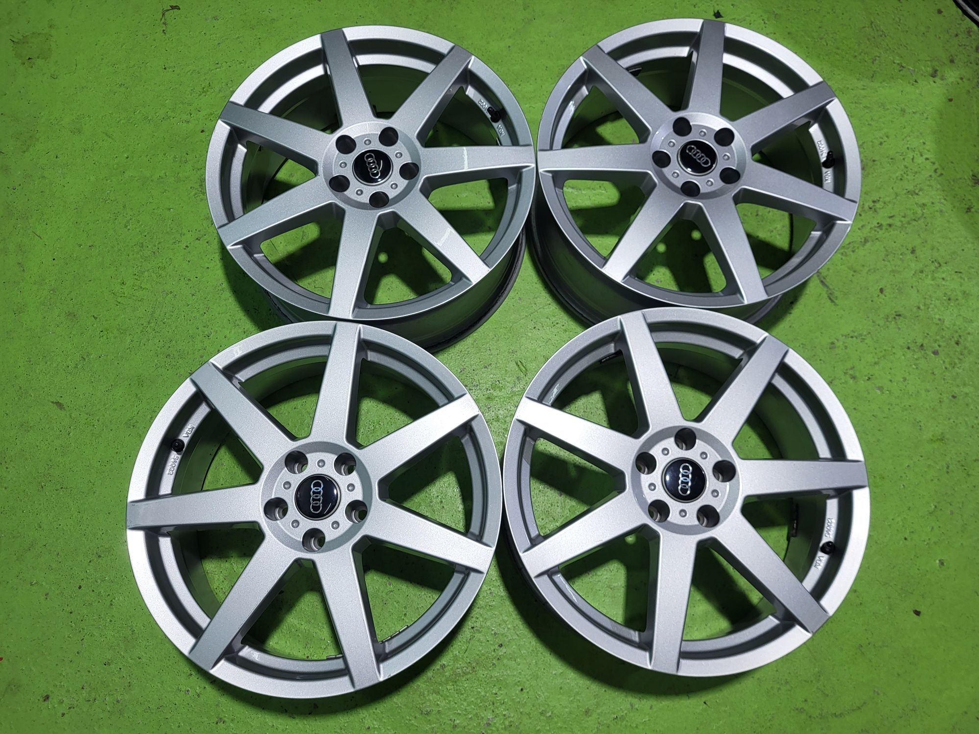 18 5x112 Audi Vw Skoda 5х112