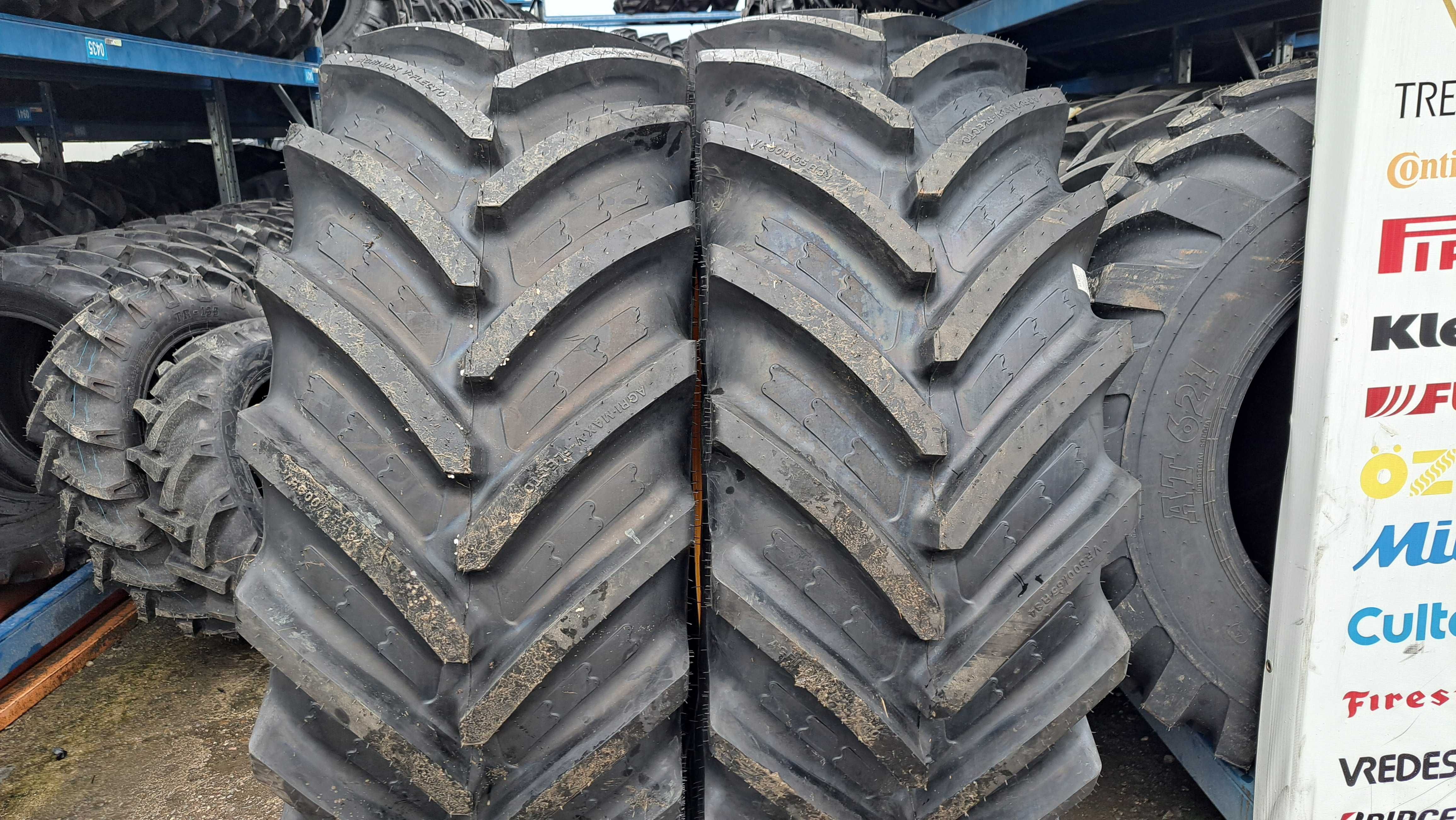 Cauciucuri noi 600/65 R34 BKT AGRIMAX V-FLECTO anvelope JOHN DEERE