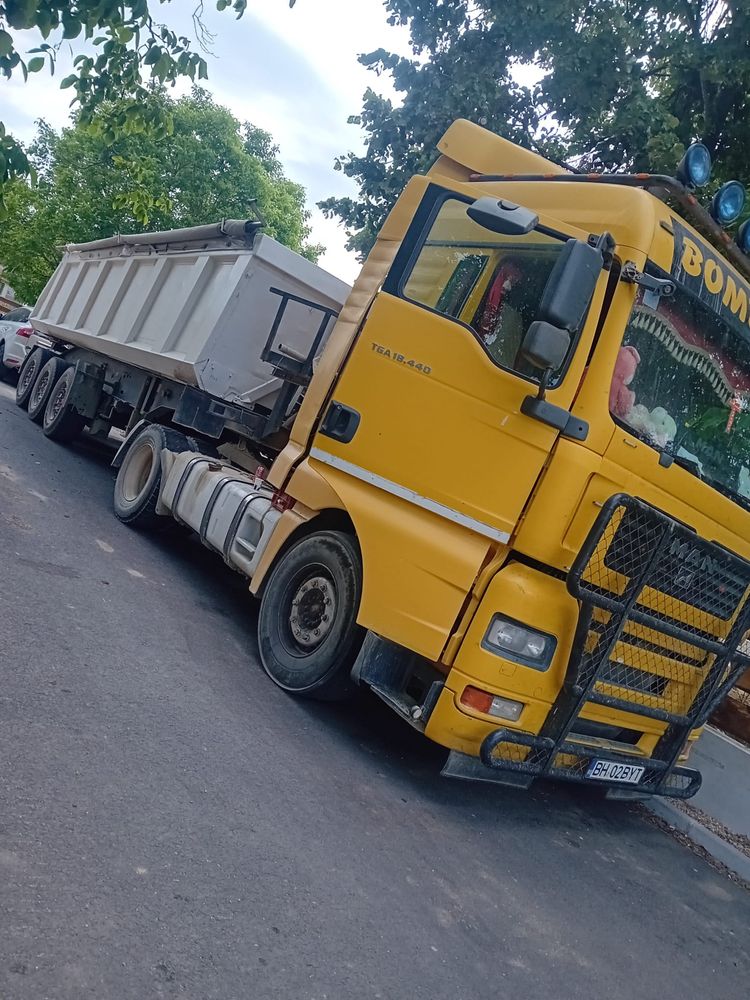 Vand 2 ansambluri basculabile man si volvo