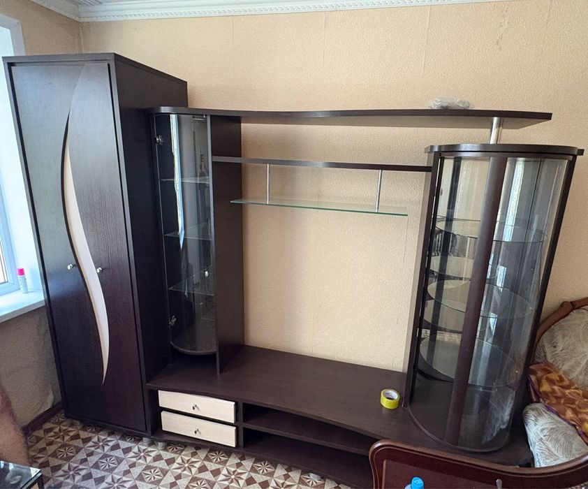 Шкаф (стенка)…….