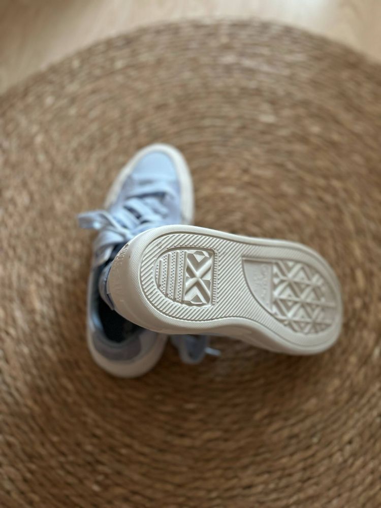сини кецове  на converse
