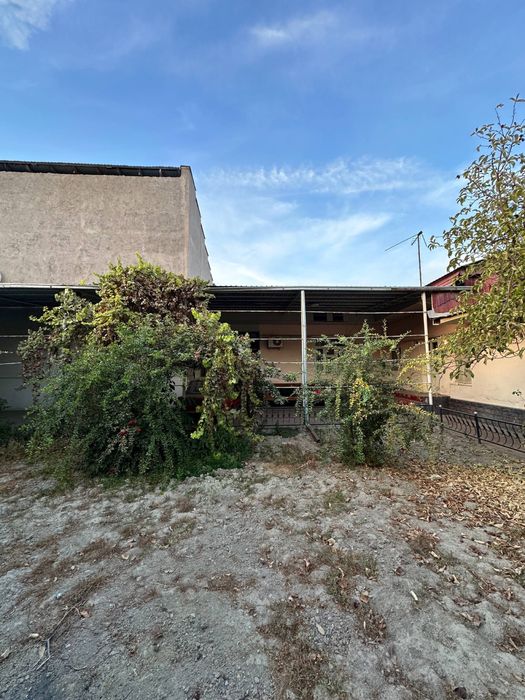 Yer sotiladi xonabod jokey 4 sotix