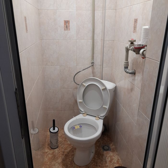 Тристаен апартамент под наем