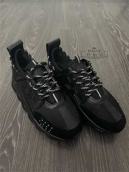 Versace Chain Reaction