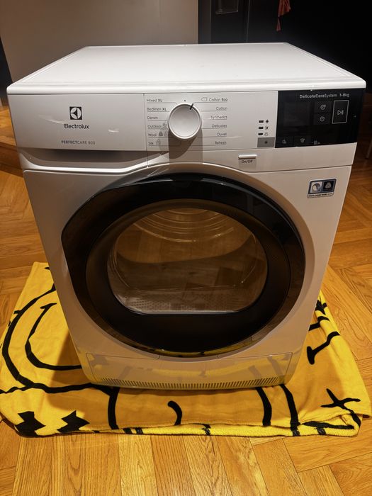 Uscator de rufe Electrolux PerfectCare800 pompa de caldura