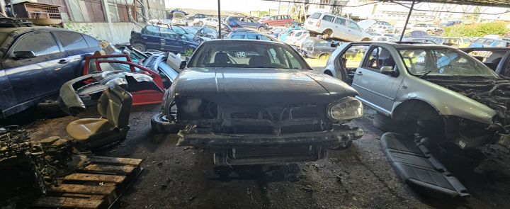 Ansamblu stergatoare parbriz volan pe stanga Volkswagen VW Golf a 4-a