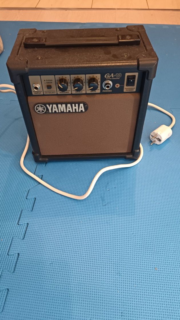 Amplificator Yamaha Chitara