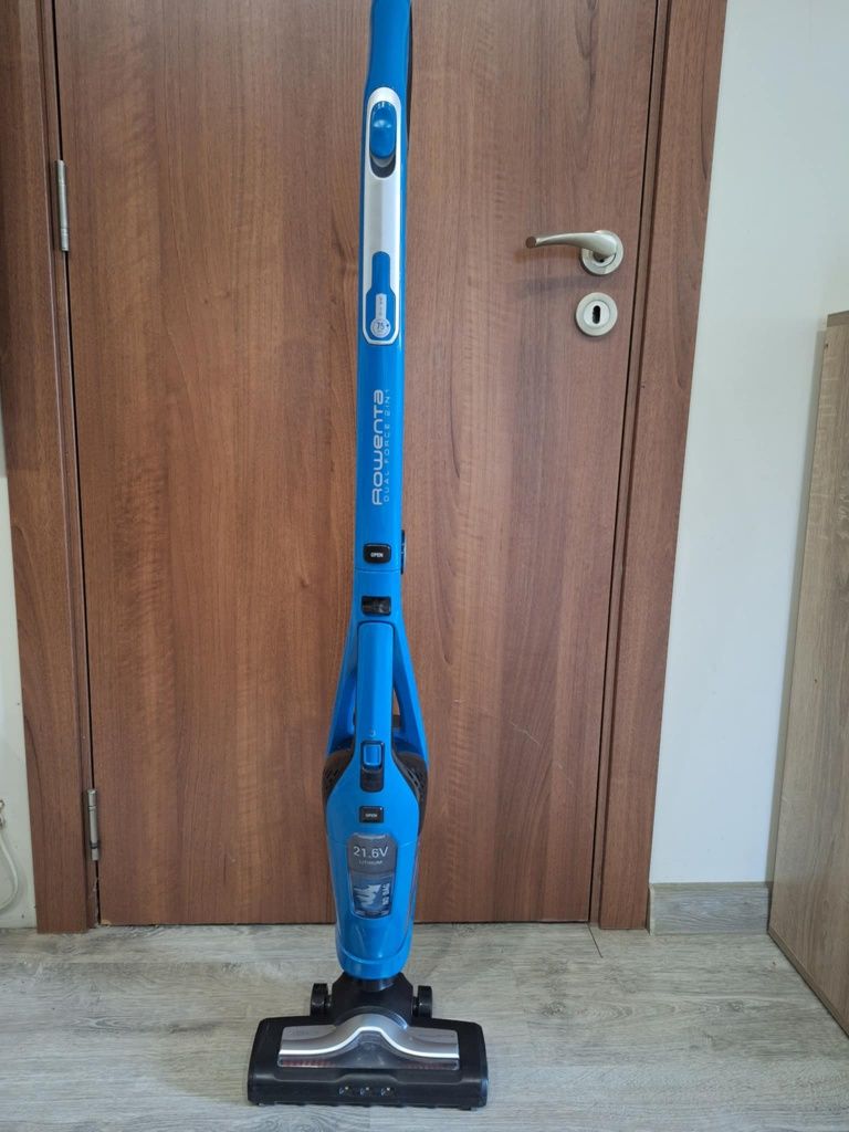 Безкабелна вертикална прахосмукачка Rowenta Rh6751 dual force