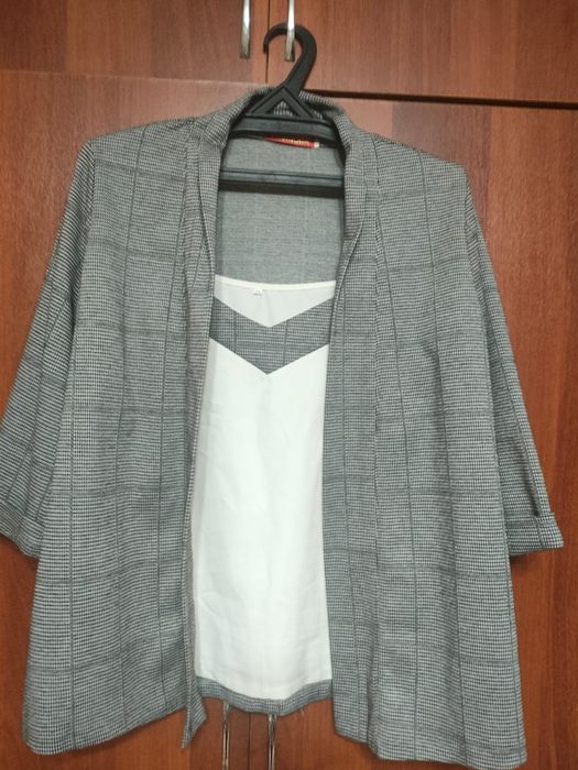 Брючный костюм тройка