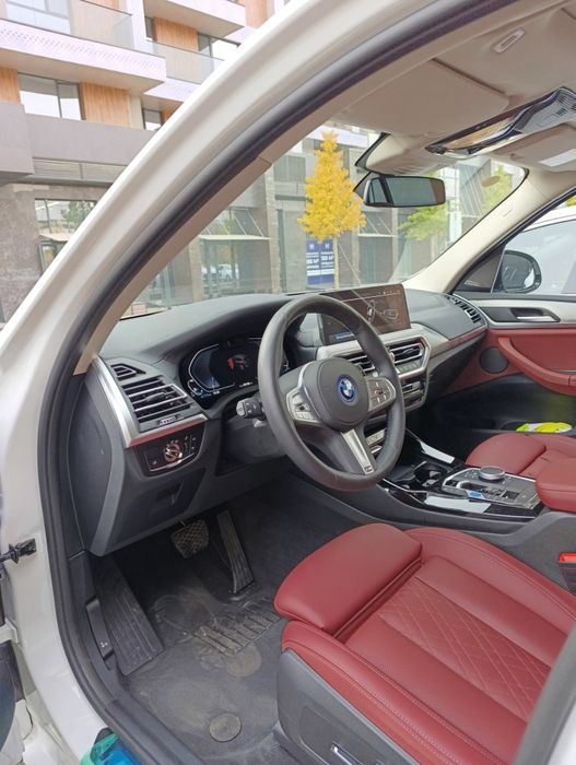 Super! BMW iX 3 2025 nalichi