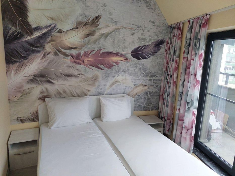 Стилен ДВУСТАЕН апартамент в кв. Каменица 1