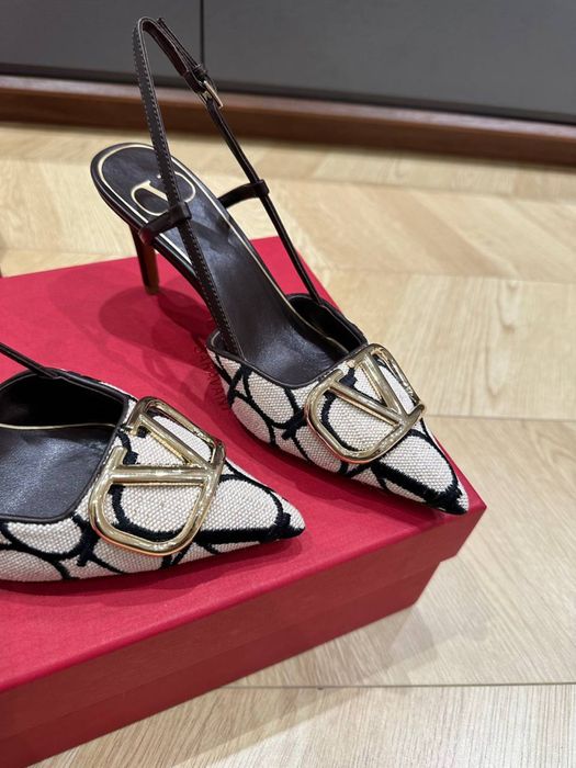 Pantofi Valentino 35-42