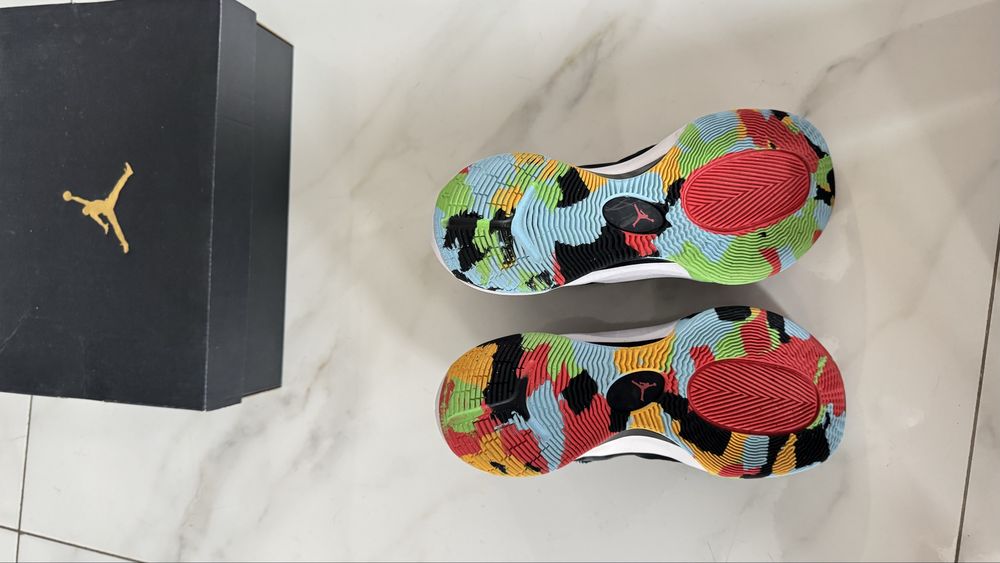маратонки NIKE Air Jordan