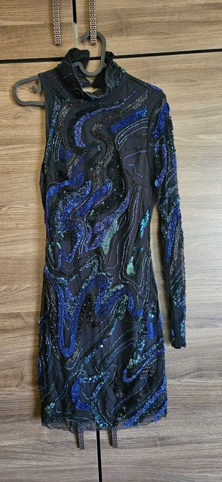 Бутикови рокли за повод