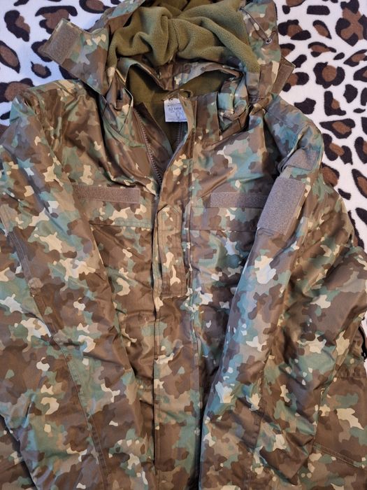 Bocanci si ținută militară