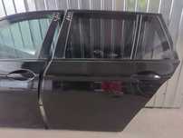 Usa stanga spate BMW F10 F11 culoare Schwartz 2 668