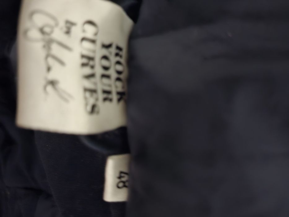 Haina de iarna , de dama, mar.48.