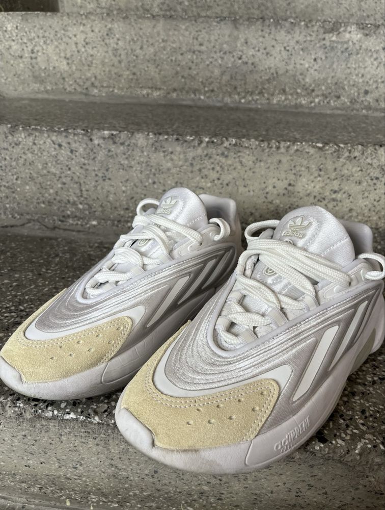 Adidas маратонки