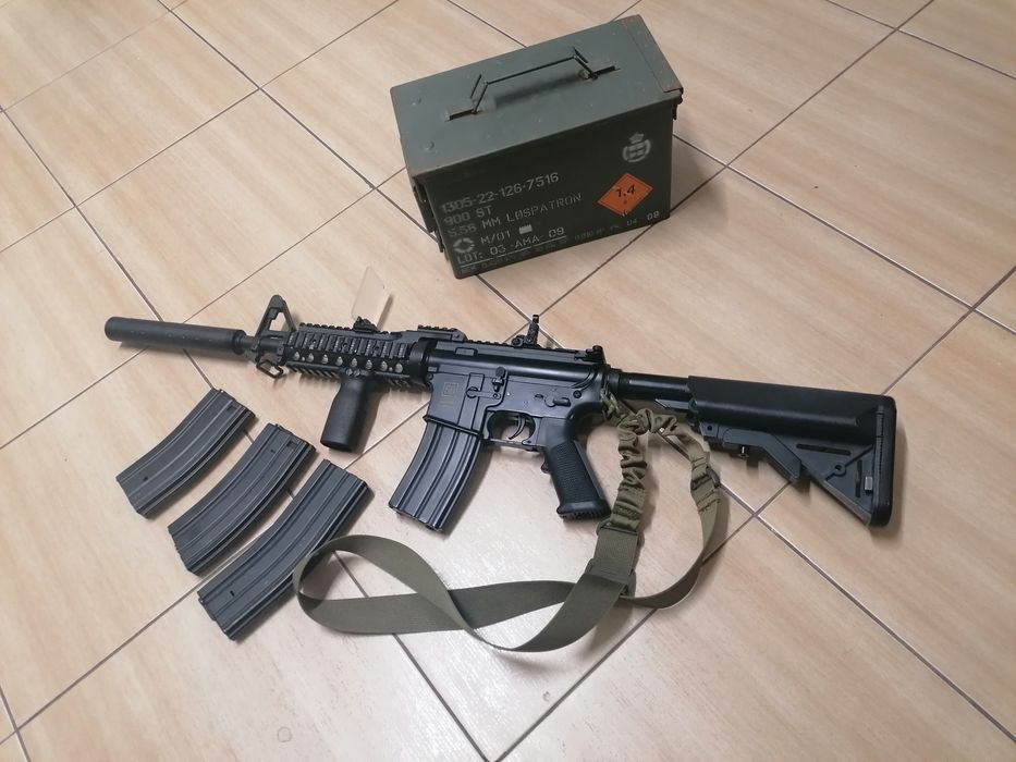 M4 electric airsoft Specna Arms