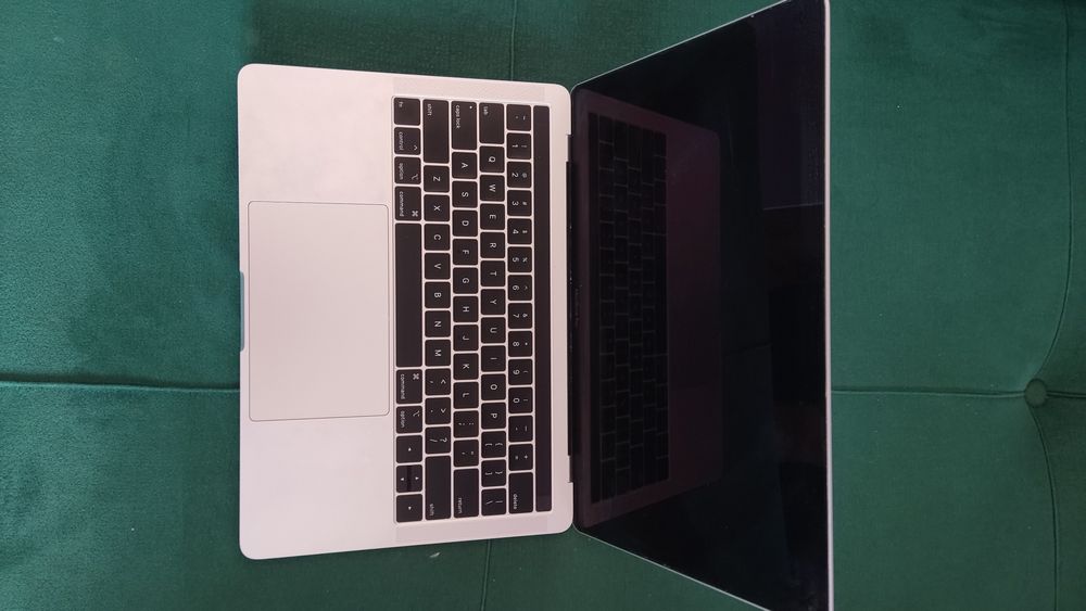 Apple MacBook Pro