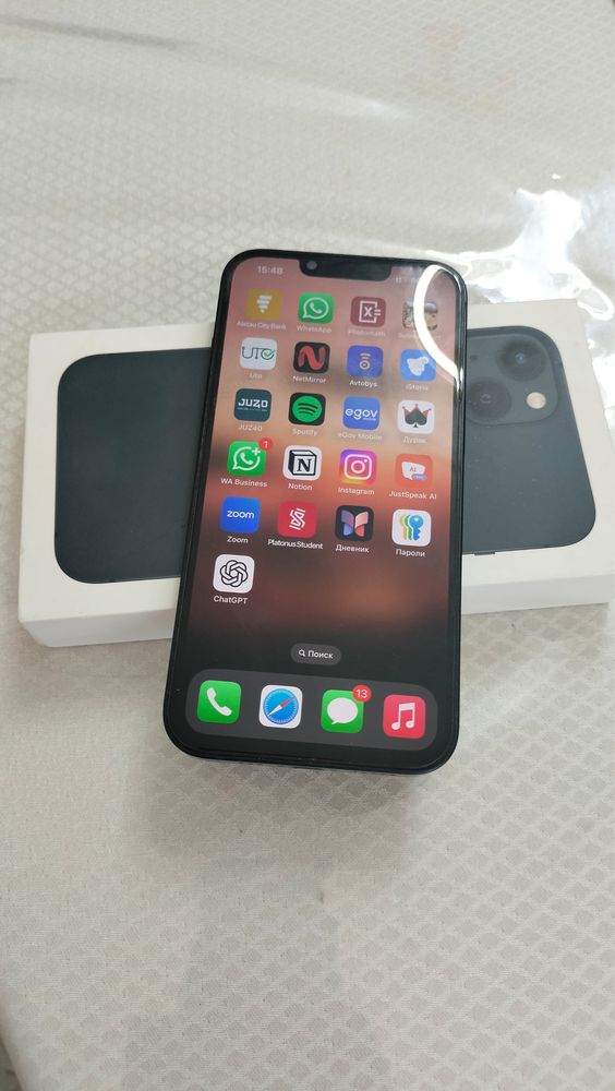 Iphone 13,128GB.