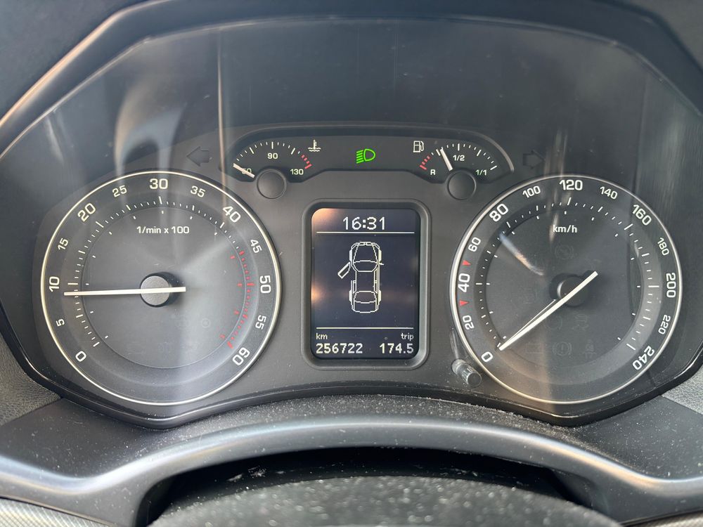 Vand Skoda octavia 2