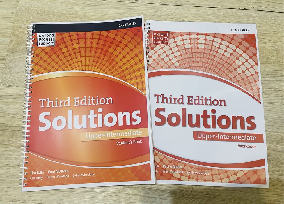 Solutions third edition Pre intermediate