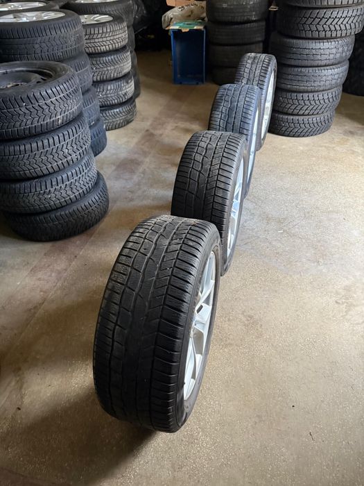 Jante Originale BMW X3/X4 pe 18 cu anvelope de iarna 245 50 18.