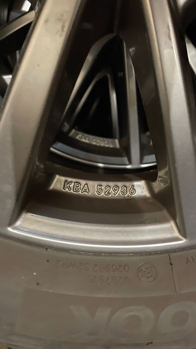 Set 4 Jante 16" Platin P95 Silver + cauciucuri iarna Hankook 195 60 16