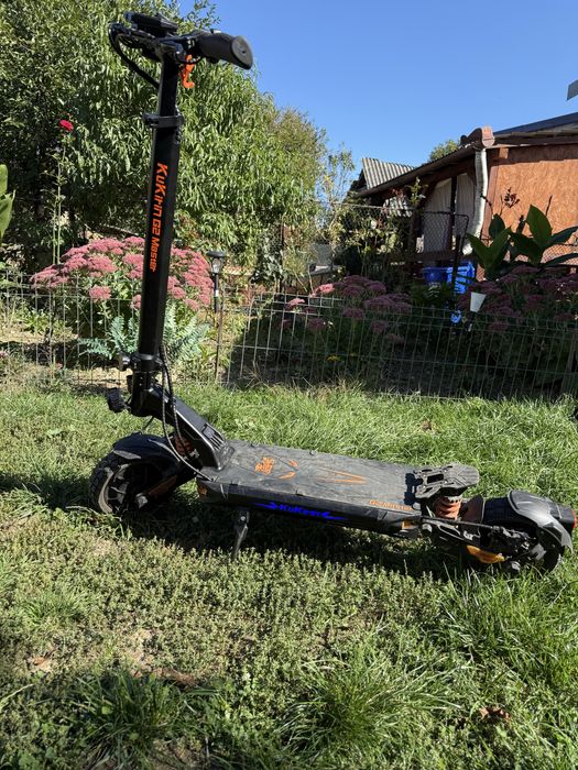 Vand trotineta electrica kukirin g2 master aproape noua 145 km