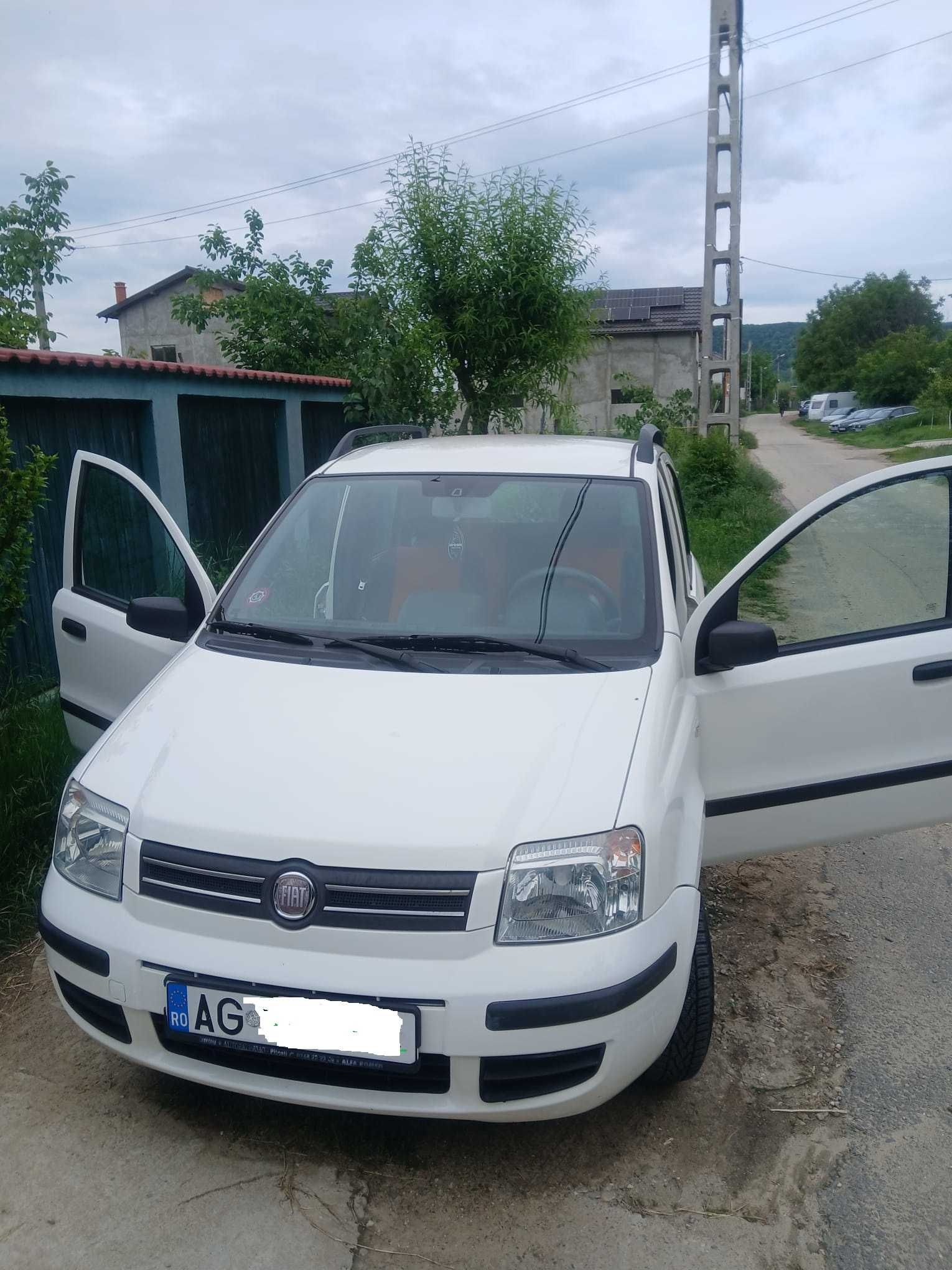 autorurism Fiat Panda