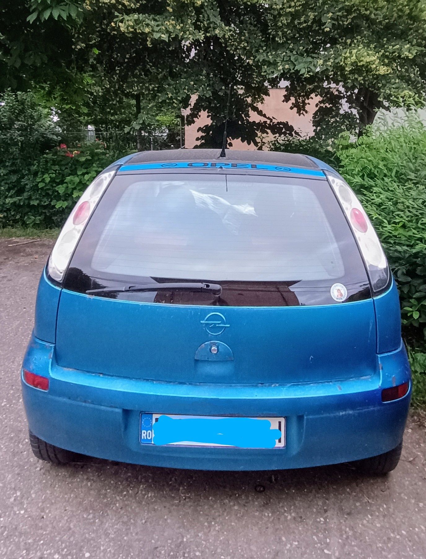 Vând CORSA C 1.0