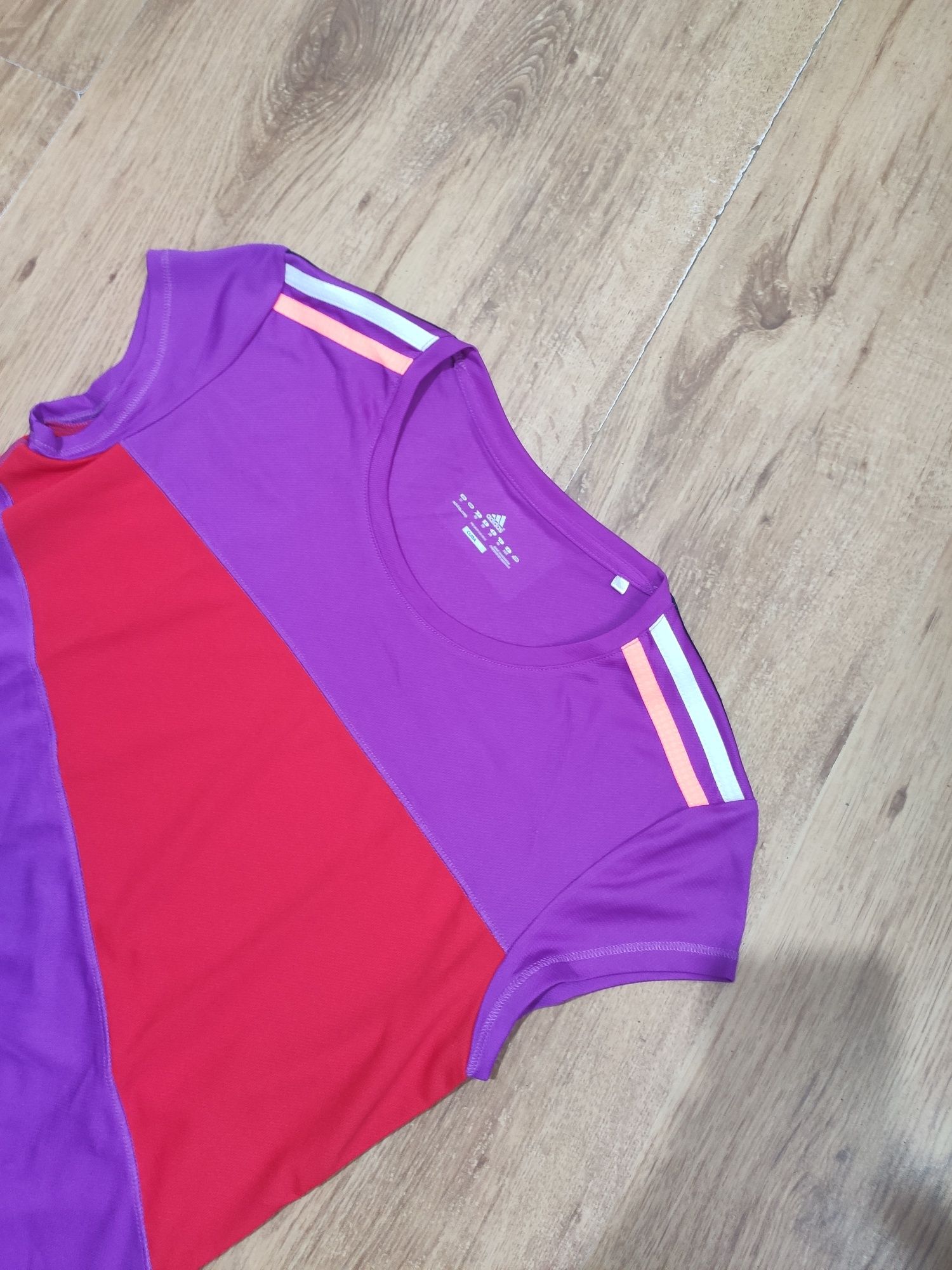 Tricou dama Adidas mărimea 38 S/M