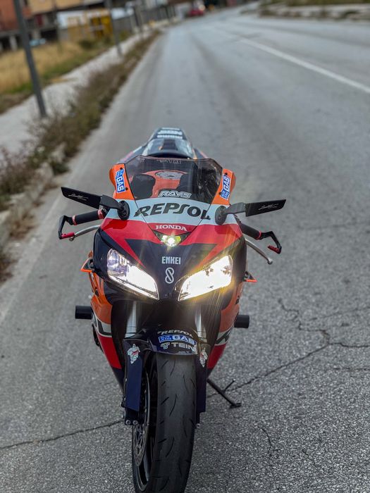 Honda cbr 1000 rr