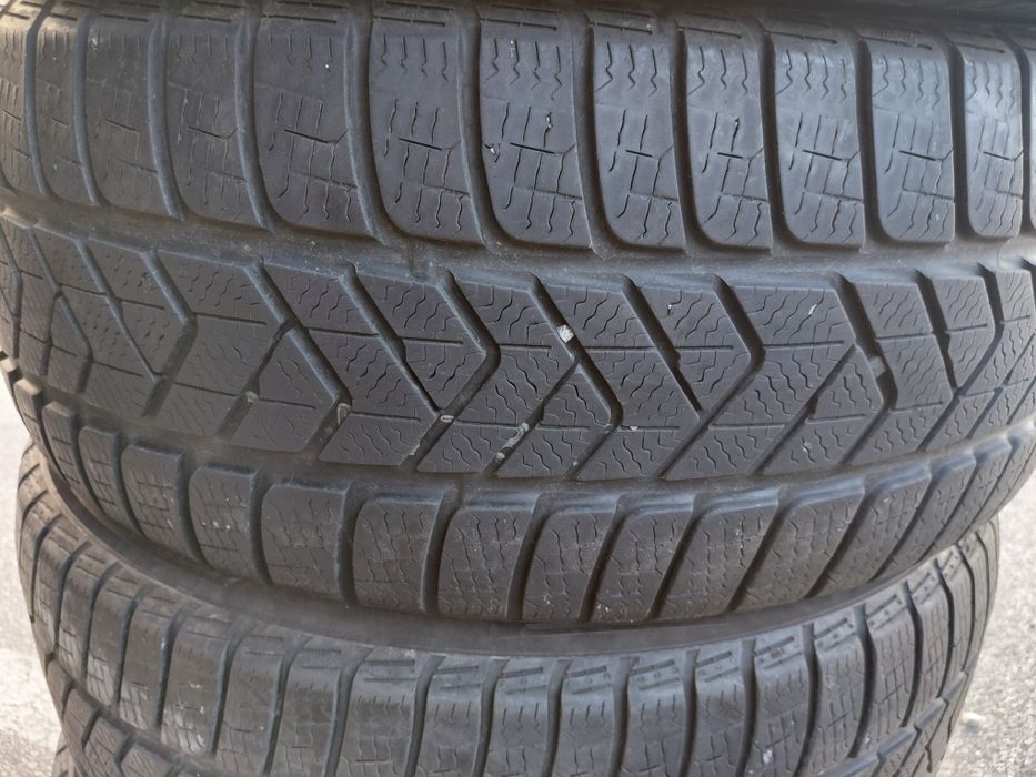 245/45/19" pirelli 4бр.гуми