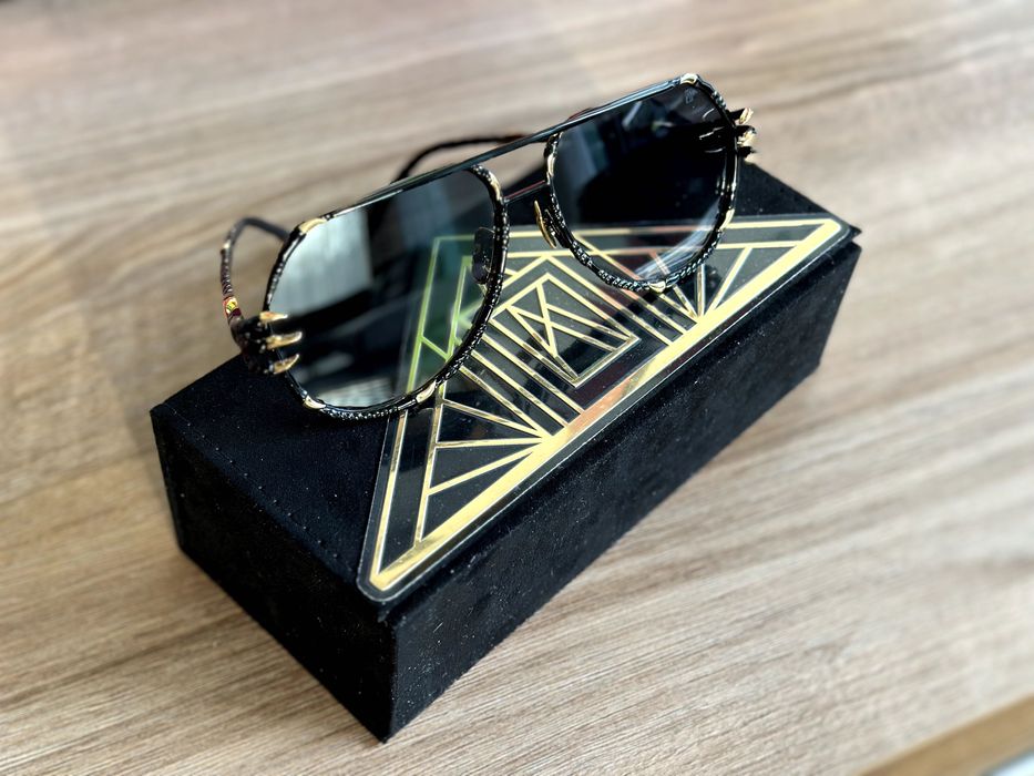 Ochelari de soare designer Anna KARIN KARLSSON