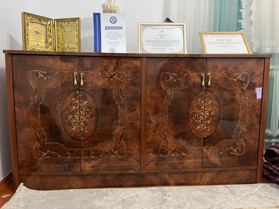 Мебель Камот Хорошем состоянии для гостиной