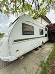Weinsberg  550 QDK – Rulotă spațioasă pentru familie | Stare excelentă