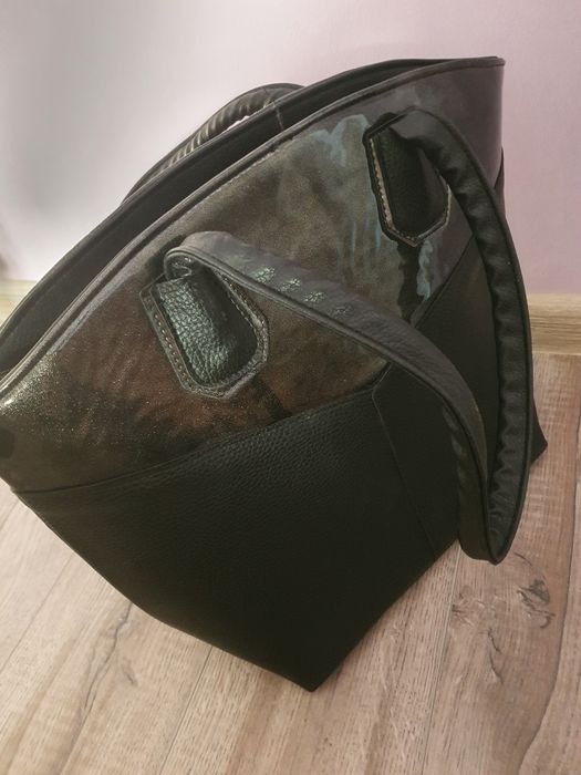 Дамски чанти / раници