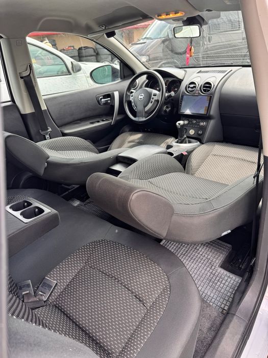 Nissan Qashqai 1.6Benzina Parktronic(Fata+Spate)Navi Pilot Auto Carlig