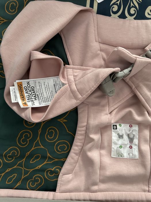 Ergobaby Embrace Blush Pink