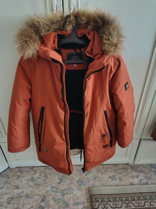 Продам зимнюю куртку для мальчика