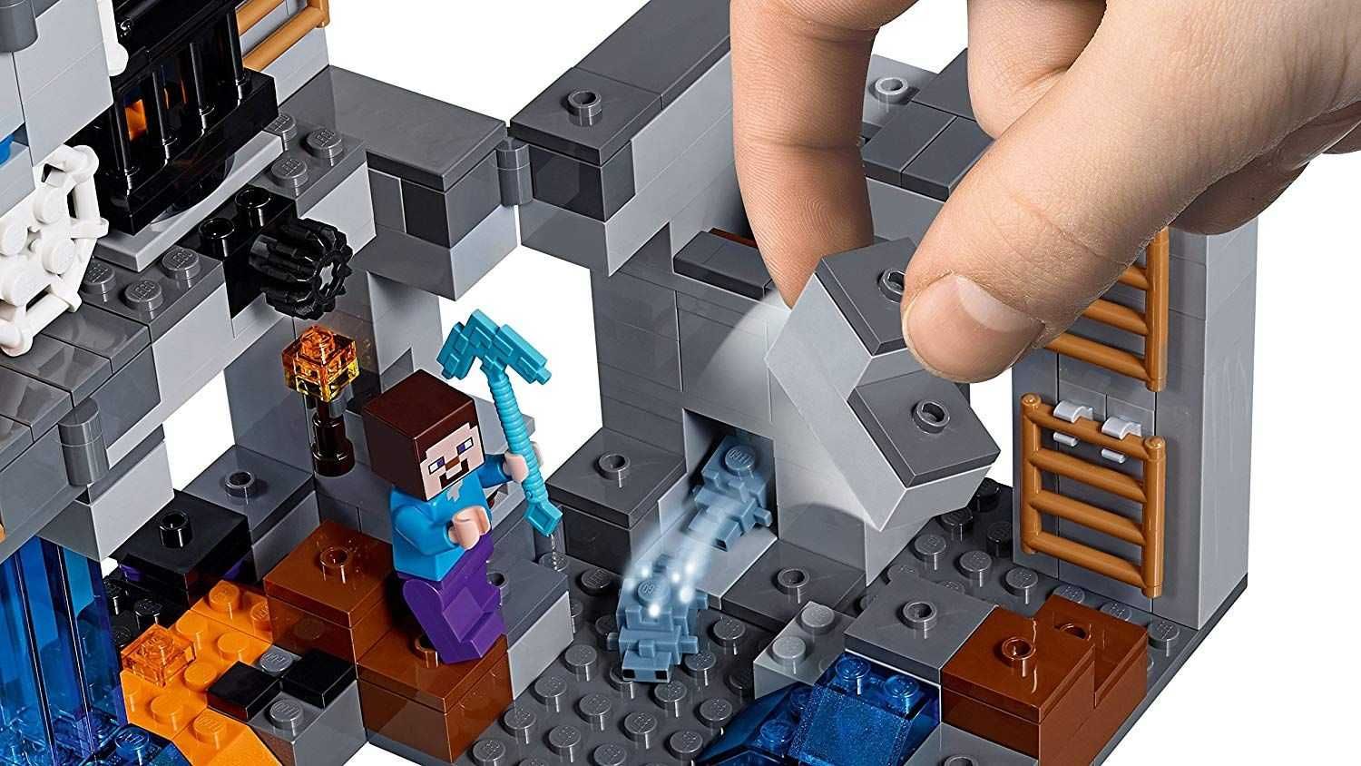 Употребявано Lego Minecraft - Каменни приключения (21147)