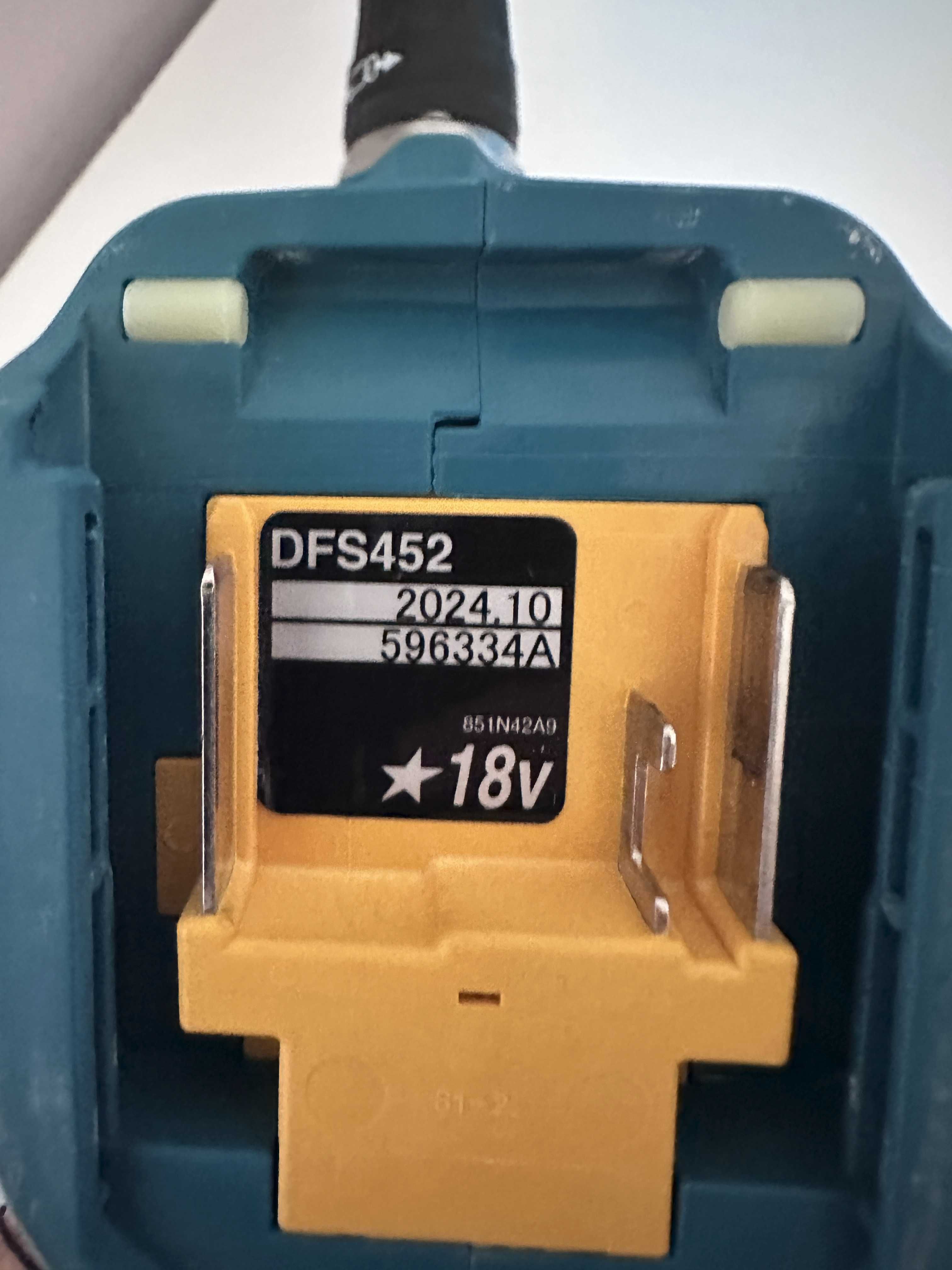 Makita Surubelnita Pentru rigips DFS452Z 18 V 4000 RPM