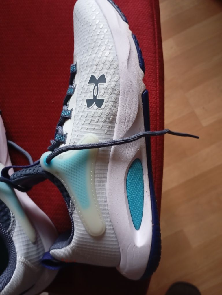 Маратонки Under Armour