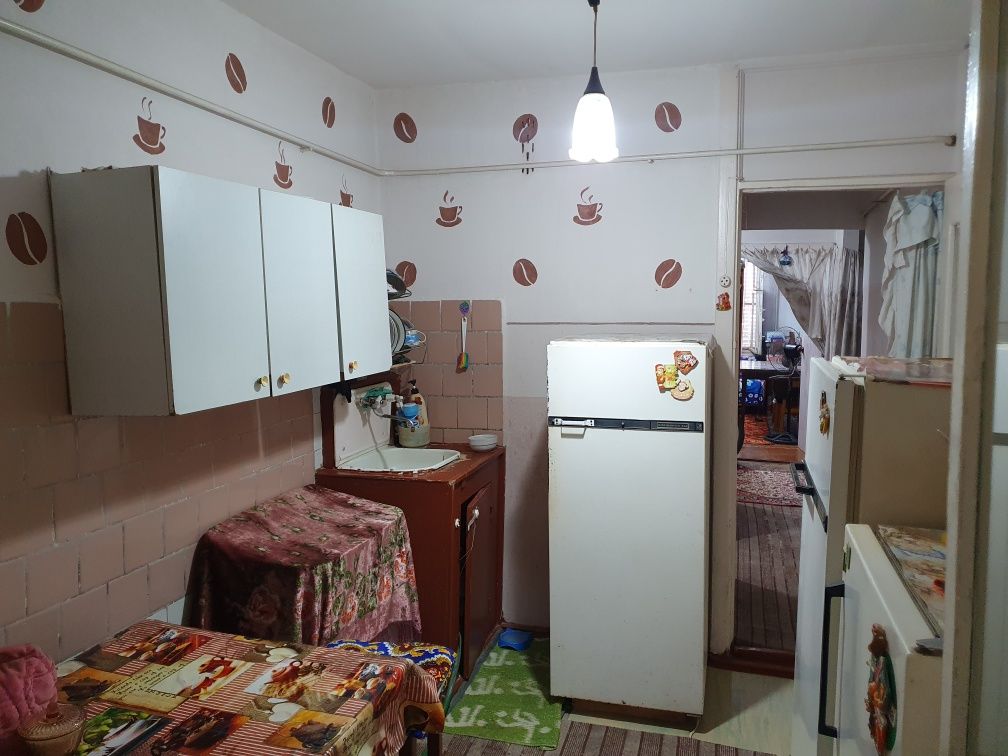 Продаётся 3 х комнатная квартира