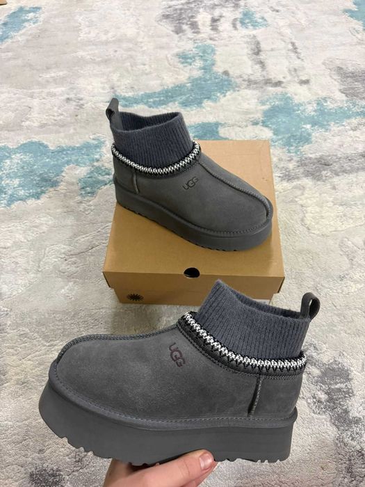 UGG Tazz High  Grey