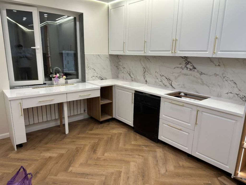 -Изготовление изделий из акрилового и искусственного камня кварц