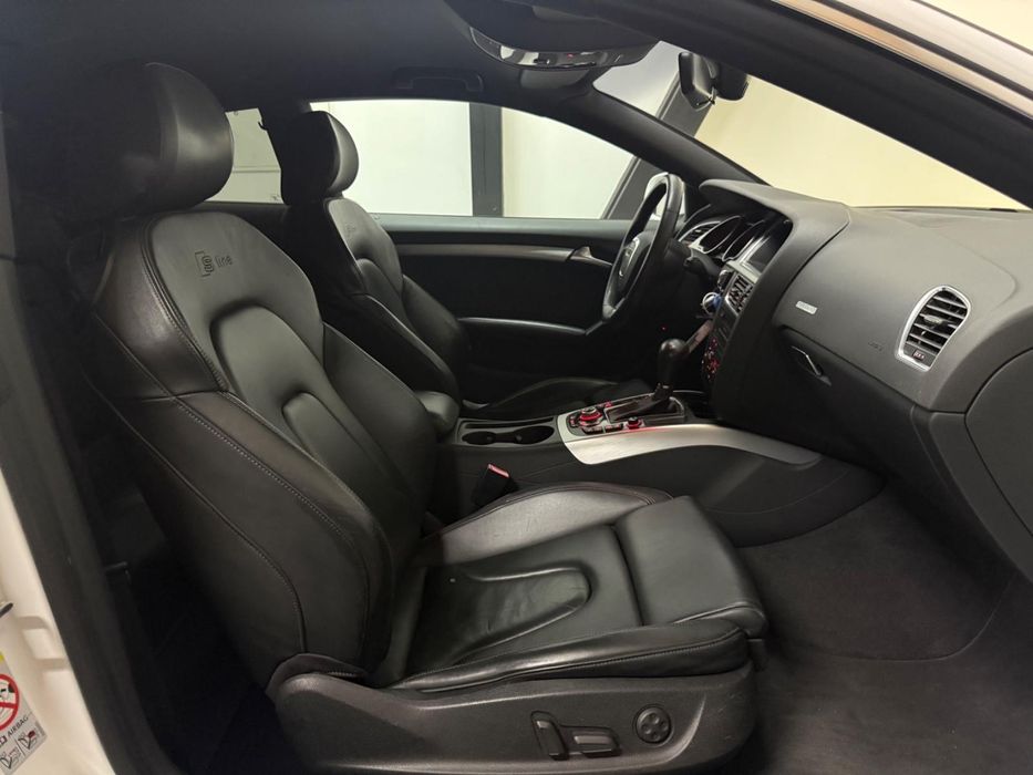 Dezmembrez Audi A5 8T motor 3.0 tdi quattro cutie viteze automata KCC